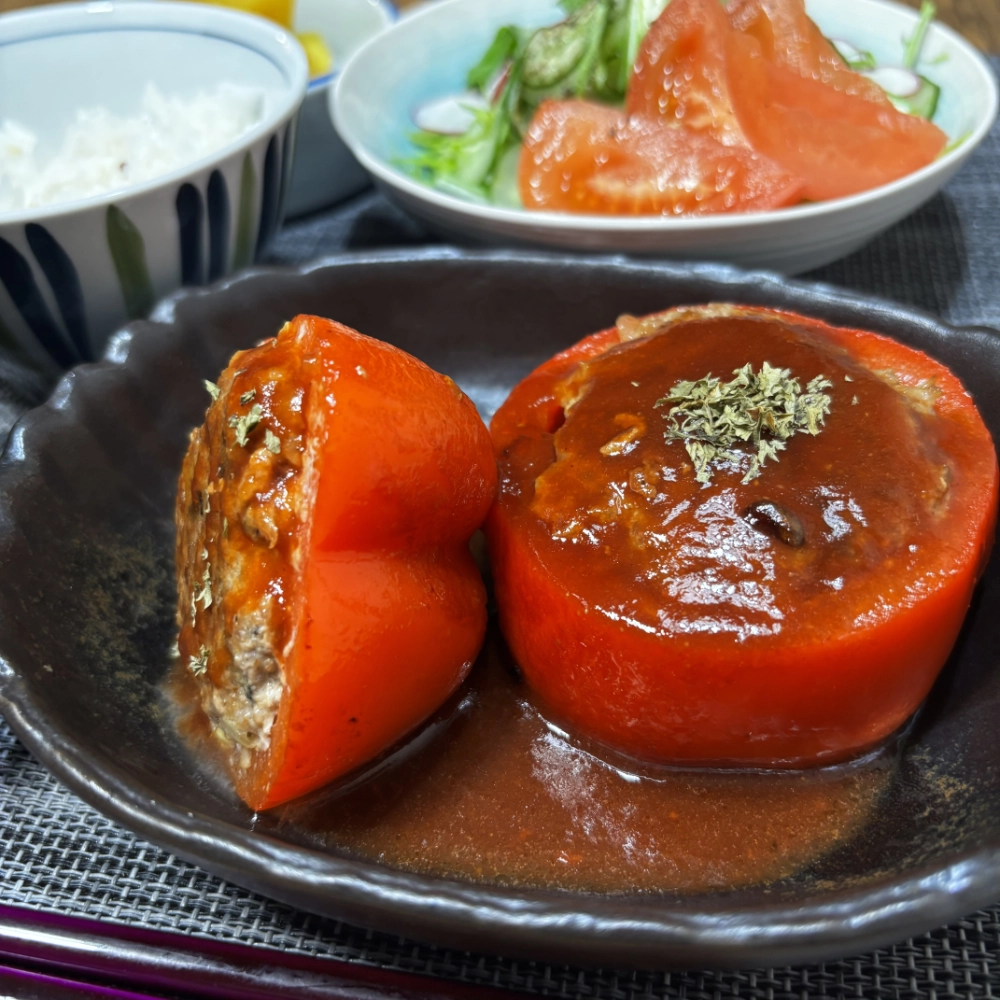 Paprika Shimeji Hamburger Steak