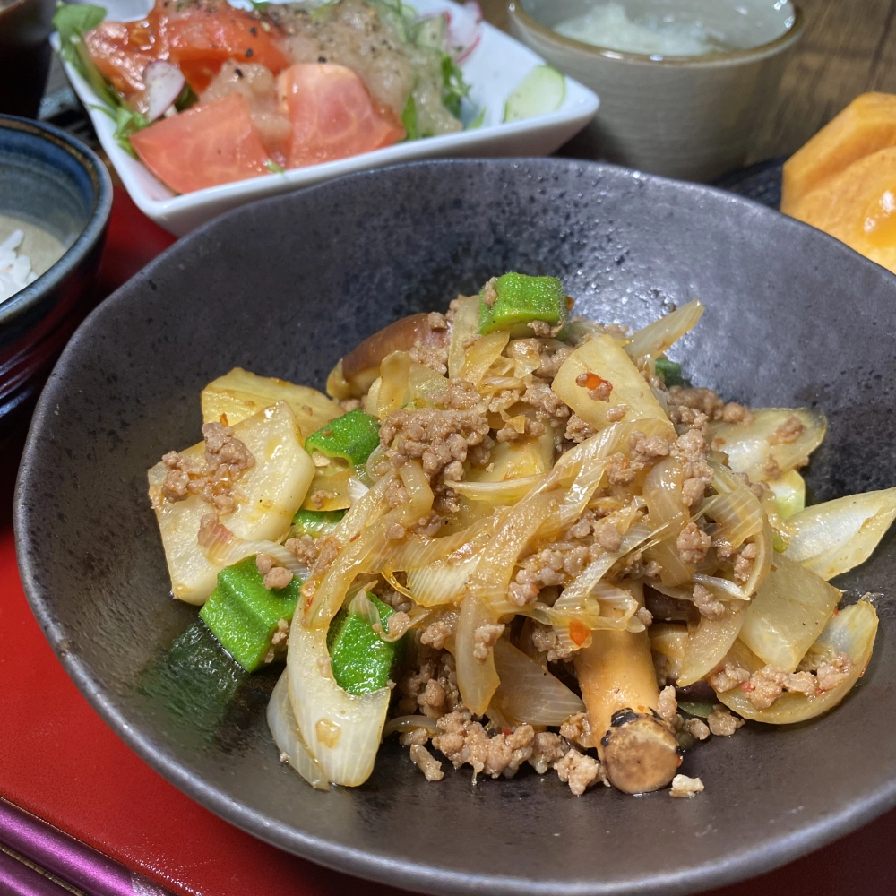 Spicy Pork and Vegetable Stir-Fry