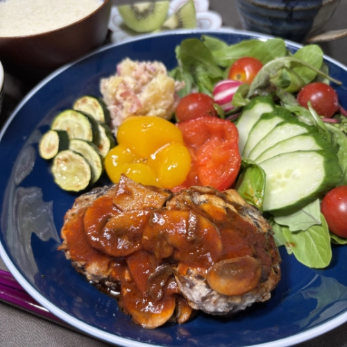 Pork and Tofu Hamburg Steak with Wood Ear Mushrooms and Burdock Root